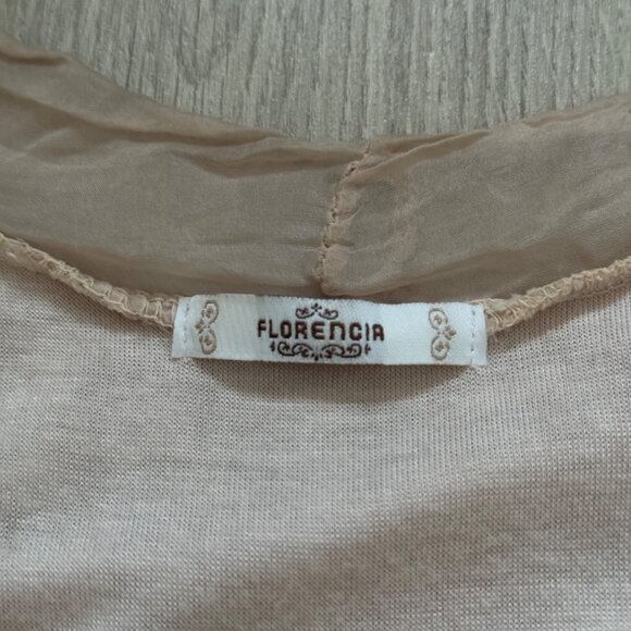 Florencia Silk Womens Sleeveless Pink Blouse With Pleated Design - Picture 3 of 7